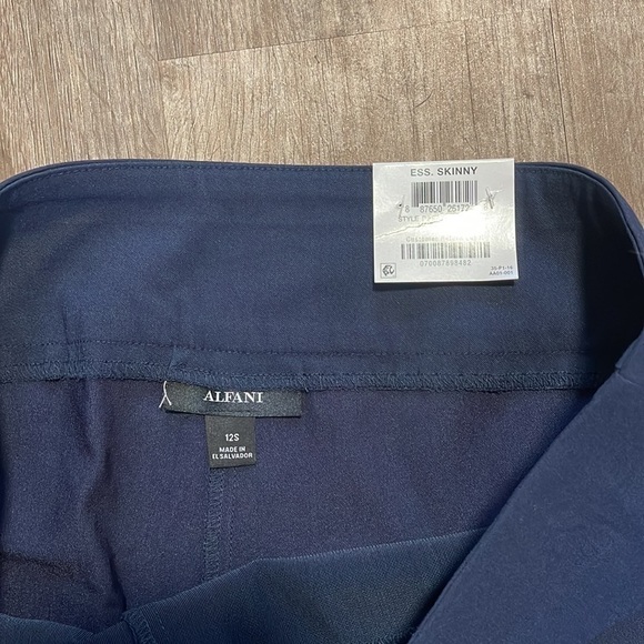NWT ALFANI PULL ON NAVY DRESS PANT (12S) - Picture 6 of 8
